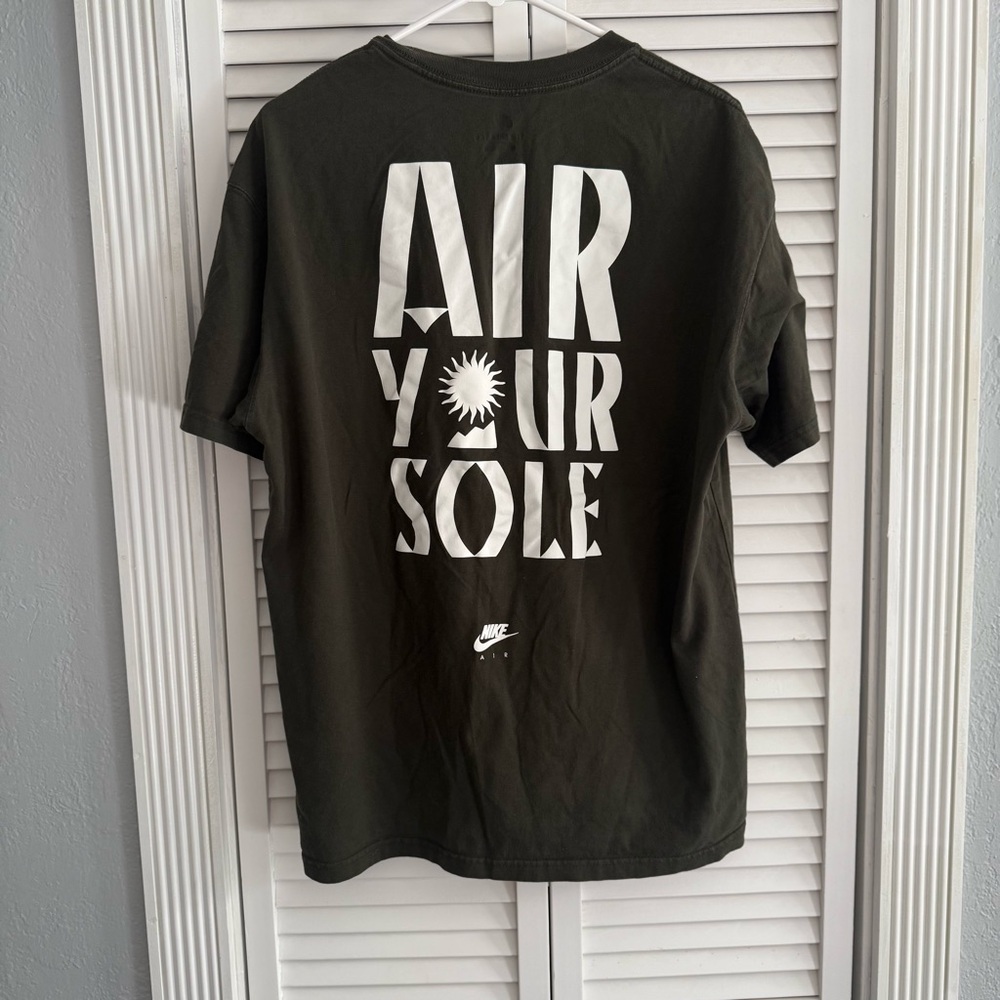 Nike Sportswear Air Your Sole Sequoia T-Shirt Size L Loose Fit Olive Green Max90 - Picture 3 of 9